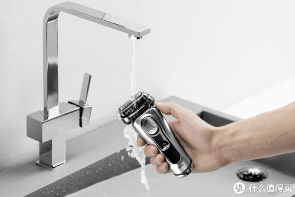BRAUN 博朗 旗舰级 Series 9系列 9090cc 电动剃须刀(带清洁桶)