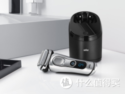 BRAUN 博朗 旗舰级 Series 9系列 9090cc 电动剃须刀（带清洁桶）