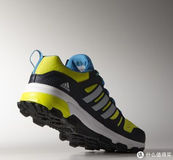 adidas 阿迪达斯Supernova Riot 6 男款户外徒步鞋