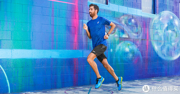 新款尝鲜：ASICS 亚瑟士 Gel Quantum 360 男款顶级避震跑鞋