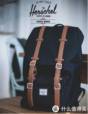 Herschel Supply Co. Little America Mid Volume 双肩背包