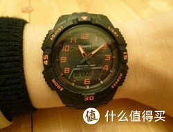 CASIO 卡西欧 AQS800W-1B2VCF 男款光动能多功能腕表