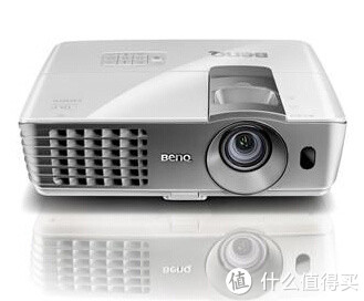 BenQ 明基 W1070 投影机（3D、1080P、短焦、6倍速）