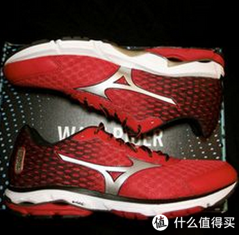 Mizuno 美津浓 Wave Rider 18 男款次顶级 缓冲系跑鞋