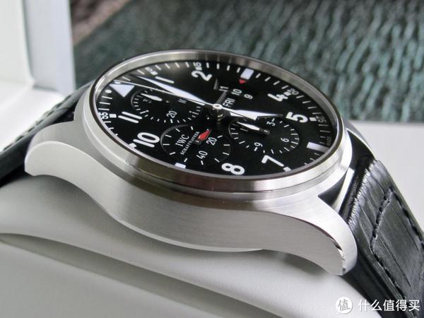 新低价：IWC 万国 Pilot 飞行员系列 IW377701 男款机械腕表