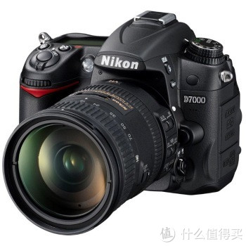 Nikon 尼康 D7000 单反套机（AF-S 18-140mm VR镜头）