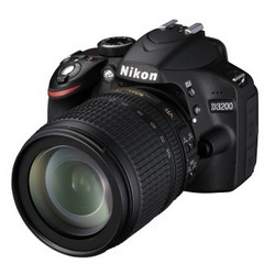 Nikon 尼康 D3200 单反相机套机（18-105mm）