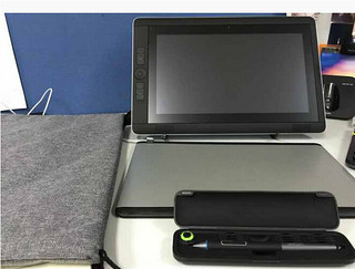 wacom 和冠 dth-w1310 手寫板