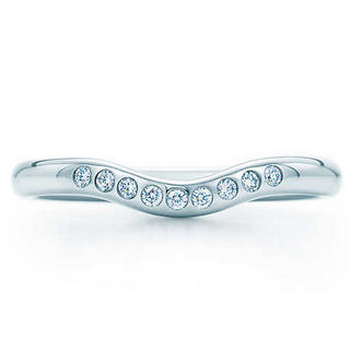 Tiffany & Co Elsa Peretti GRP01748 女士曲面式镶钻婚戒