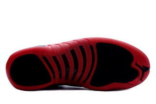 NIKE 耐克 Air Jordan 12 Retro 男款篮球鞋