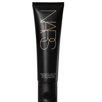 NARS 柔焦裸肌粉底液 SPF30 PA+++