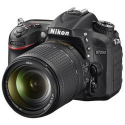 尼康（Nikon）D7200单反套机（AF-S DX 尼克尔 18-140mm f/3.5-5.6G ED VR）