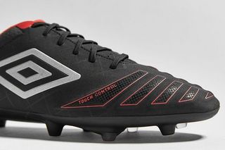 UMBRO 茵宝 UX Accuro Pro HG 足球鞋