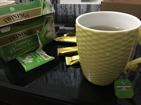 真香！ 不多说  配上小饼干～～