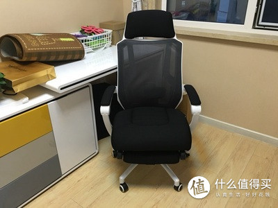 黑白调电脑椅
