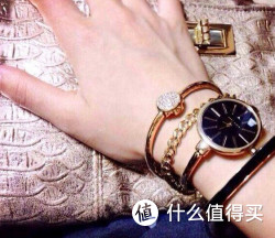 ANNE KLEIN AK/1470 女款时装腕表手镯套装
