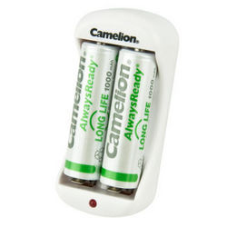 Camelion 飞狮 BC-0805B USB迷你充电器套装 (含2节1000毫安5号低自放充电电池)