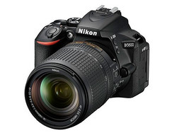 Nikon 尼康 D5600 单反套机（18-140mm f/3.5-5.6G ED VR镜头）