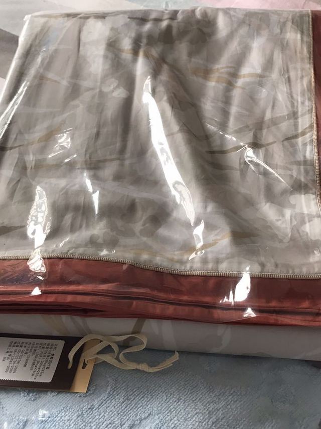 刚收到货，质量很好，手感柔滑，性价比超高！