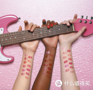 YVES SAINT LAURENT 圣罗兰 莹亮纯魅液体唇膏 6ml