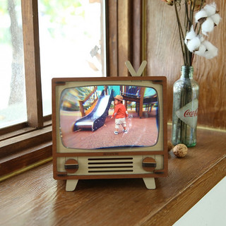 WOODSUM 木质拼装复古电视