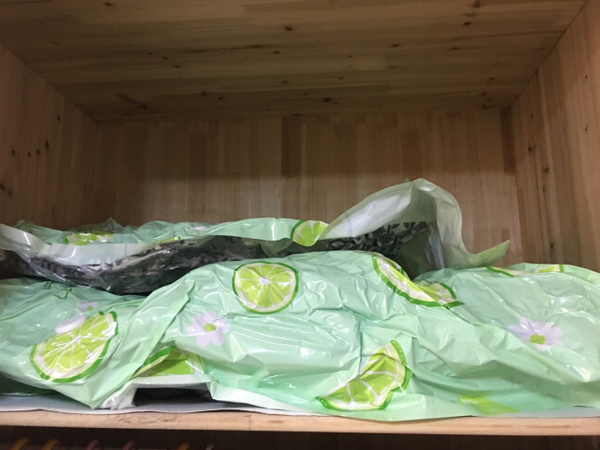 大套装容量大，气阀升级使用方便，节省大空间