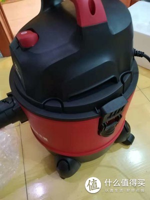 小狗桶式吸尘器