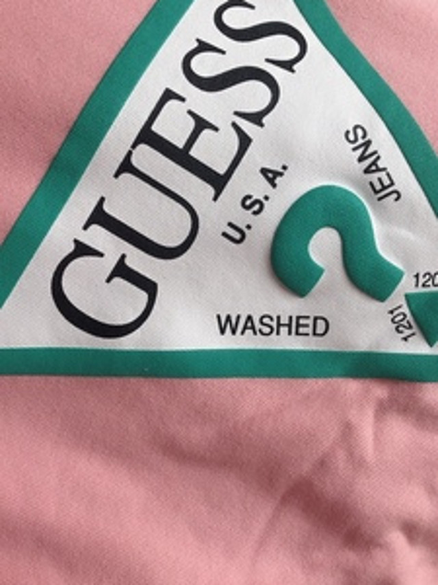 百搭款卫衣
