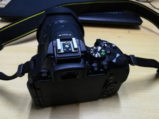 人生第一台单反相机get，选择尼康D5600是个不错的选择