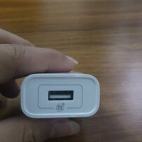做工非常的仔细，充电非常的快，价格也比较实惠。