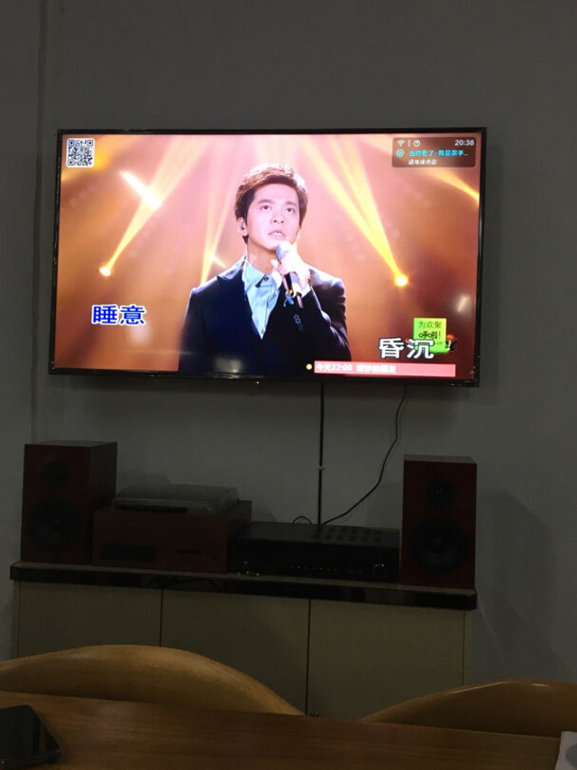 搭配点歌机唱歌 在家也能嗨起来