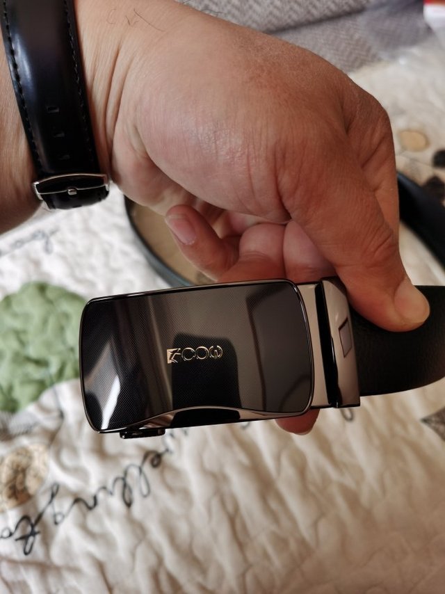 皮带还是要买便宜又好用的，要不太浪费！